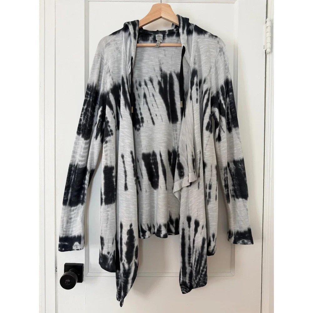 XCVI Tie Dye Hooded Cardigan M Black Gray Open Front Boho Asymmetrical Lagenlook